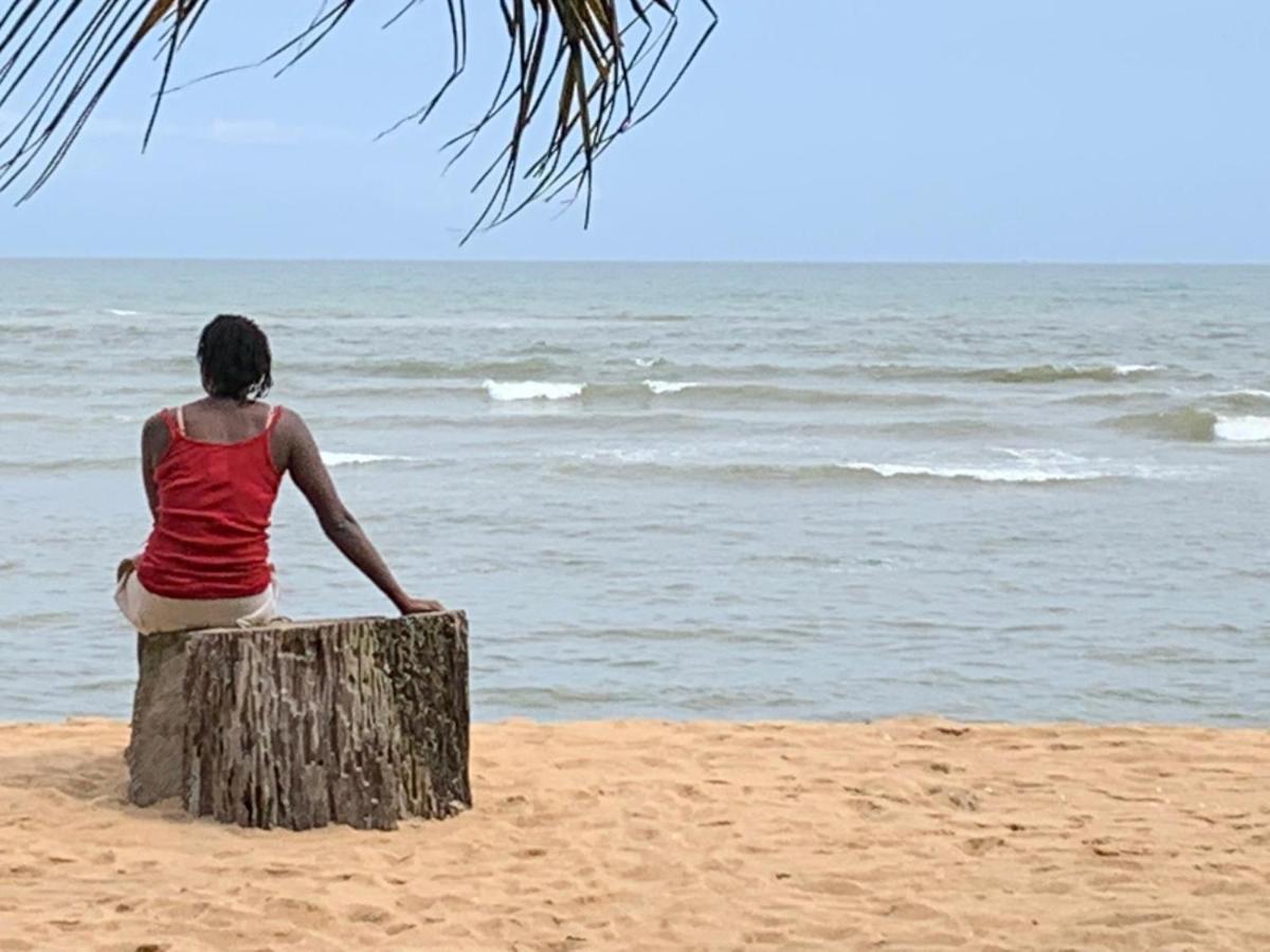 Afiki Hotel Elmina Eksteriør billede