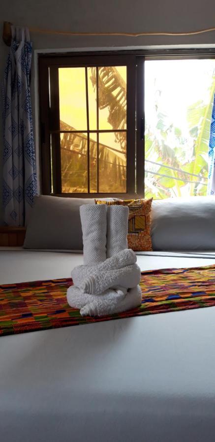 Afiki Hotel Elmina Eksteriør billede