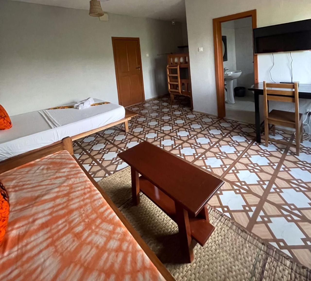 Afiki Hotel Elmina Eksteriør billede